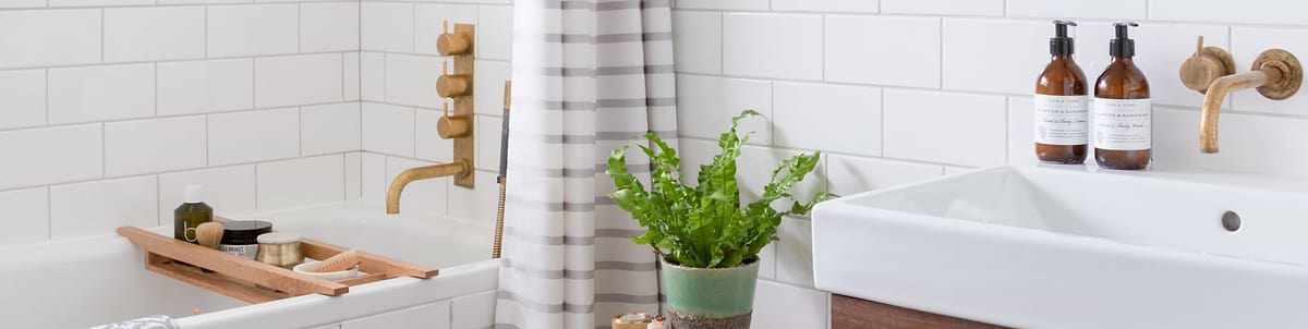 5 Tips For Reducing Water Usage In The Bathroom