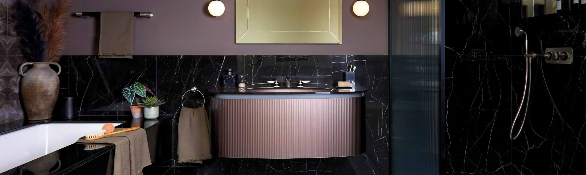 Design Ideas for Luxury Black Bathrooms