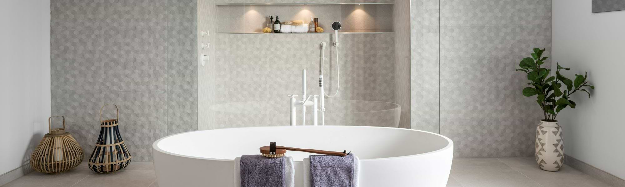 Design Ideas for Luxury White Bathrooms