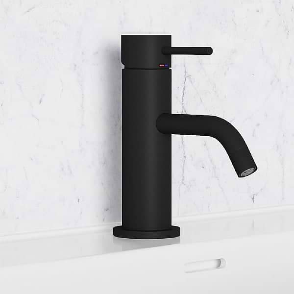 C.P. Hart Spillo Single Lever XL Basin Mixer with Click Waste